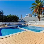Carvoeiro Pool House By Vacationy لاغوا