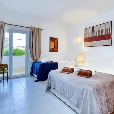 Dom wakacyjny Carvoeiro Pool House By Vacationy *