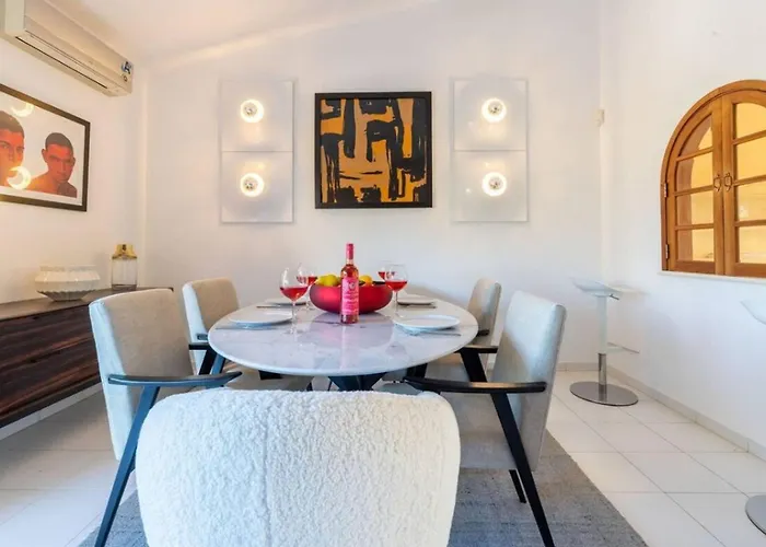 Tatil Evi Carvoeiro Pool House By Vacationy Lagoa (Algarve)